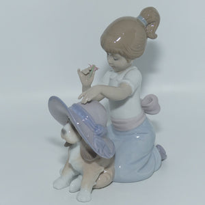 Lladro figure An Elegant Touch | #6862