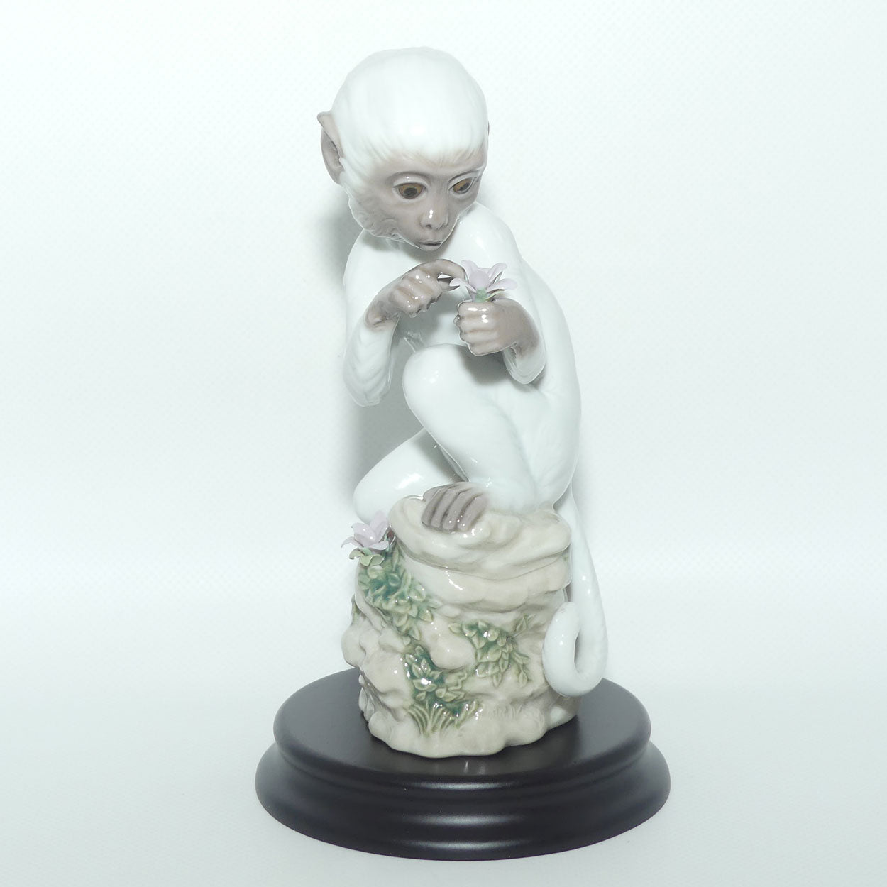 Lladro figure The Monkey | Chinese Zodiac Collection | boxed | #6962