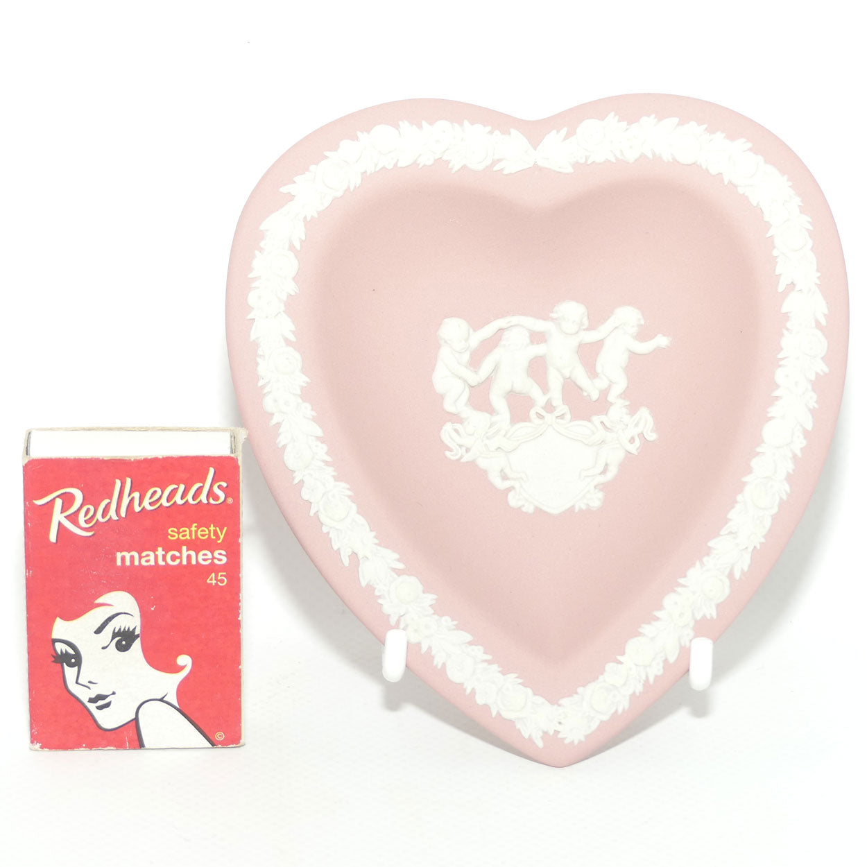 Wedgwood Jasper | White on Pink heart shape plate | 4 Dancing Cherubs and 2 Cupids