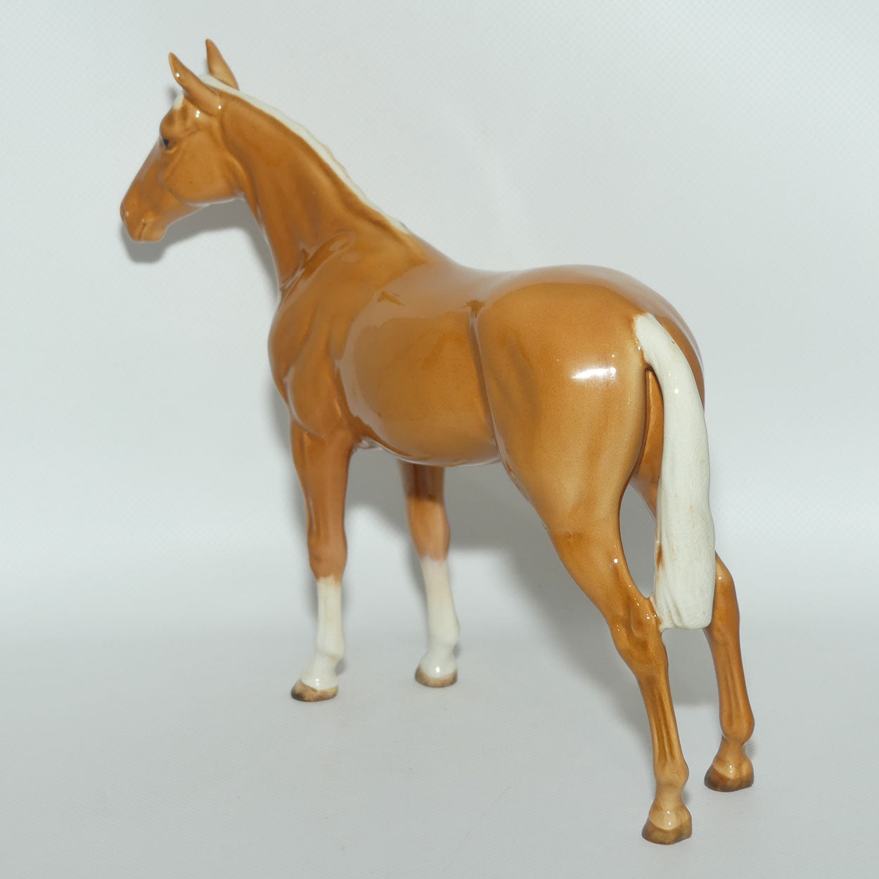 #1772 Beswick Thoroughbred Stallion | Large | Palomino