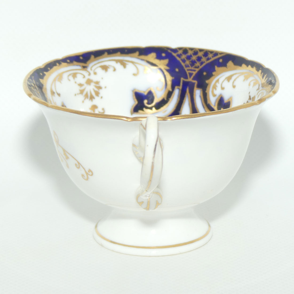 Shelley Gainsborough shape Navy Blue and Gold pattern trio | 7084