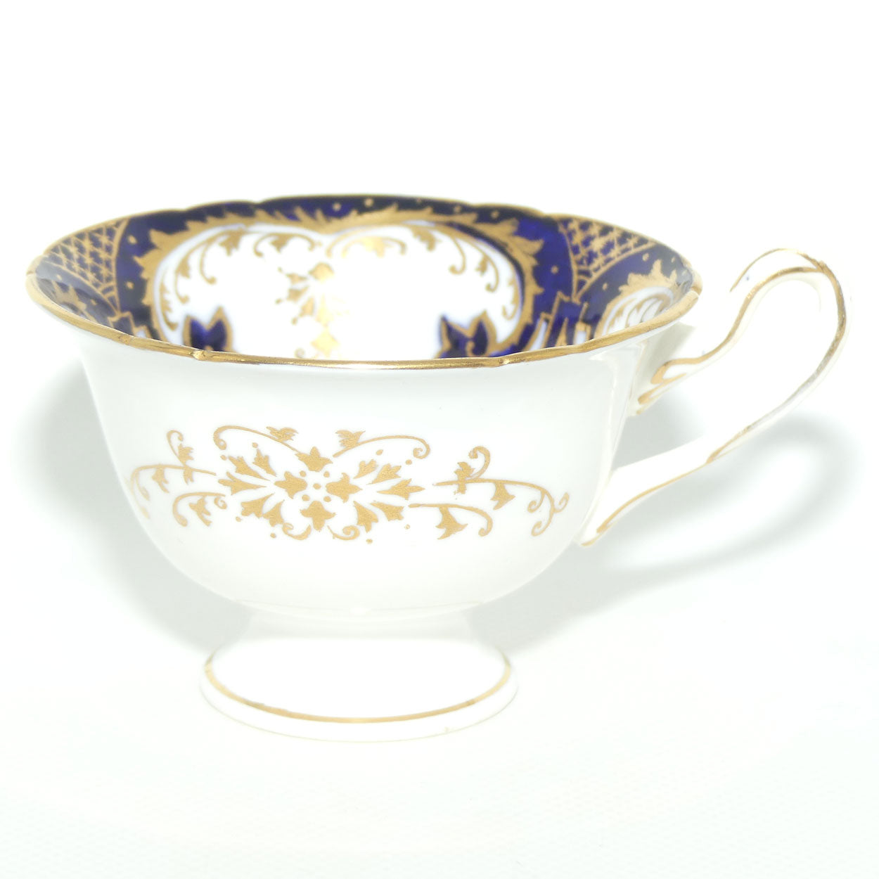 Shelley Gainsborough shape Navy Blue and Gold pattern trio | 7084