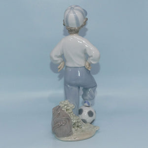 Lladro figure Starting Forward | Rotary International Special | #7605