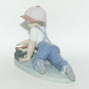 Lladro figure All Aboard | Collectors Society 1992 | #7619