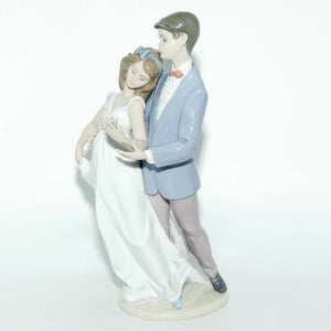 Lladro figure Now and Forever | Ten Years Together #7642