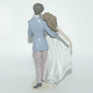 Lladro figure Now and Forever | Ten Years Together #7642