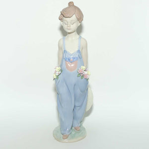 Lladro figure Pocket Full of Wishes | #7650 | boxed