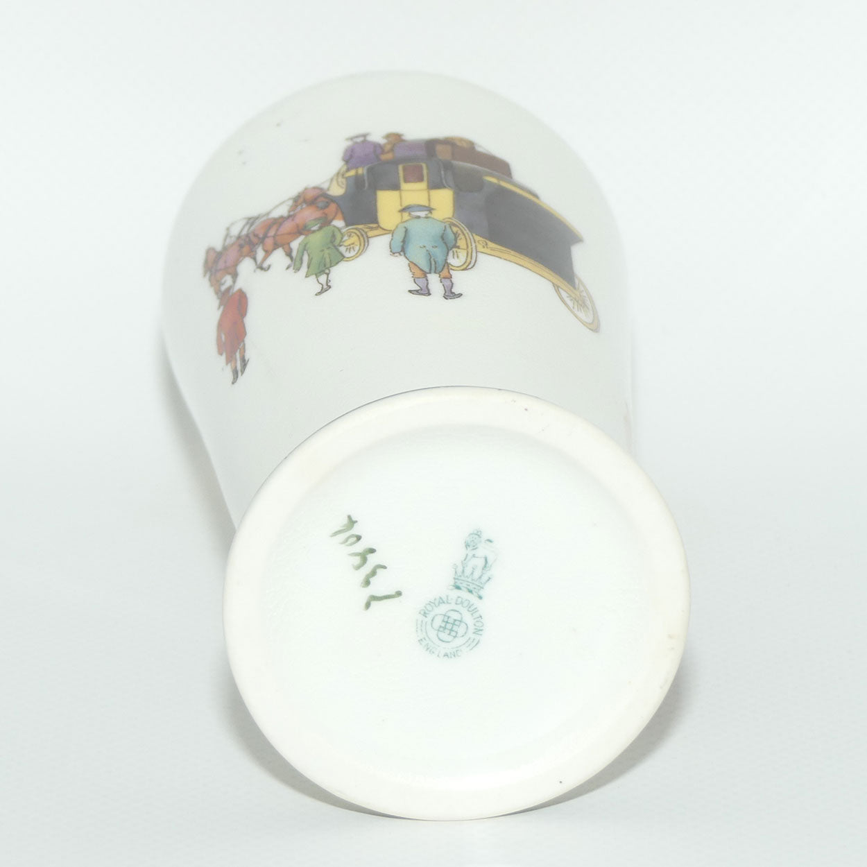 Royal Doulton Coaching Days | White Ground vase | Shape 767 #2 | E3804