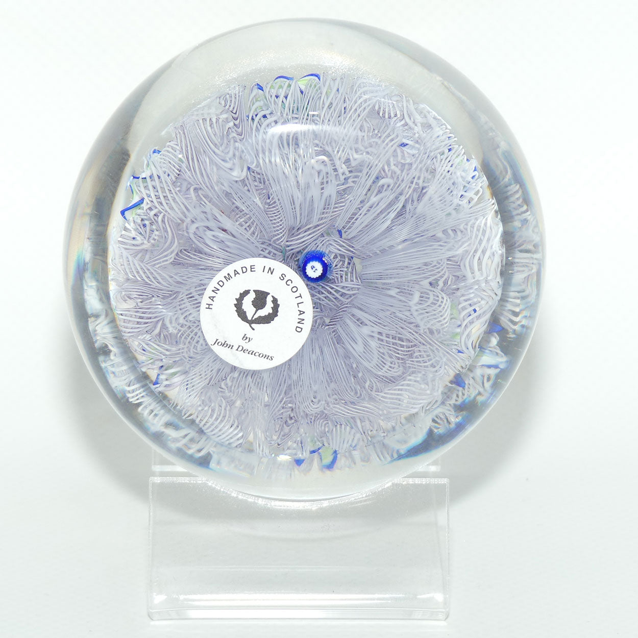 John Deacons Scotland 7 Ring Torsade on Lace Magnum paperweight (Lilac)