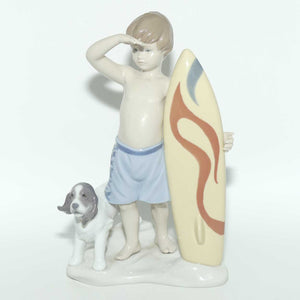 Lladro figure Surf's Up | #8110