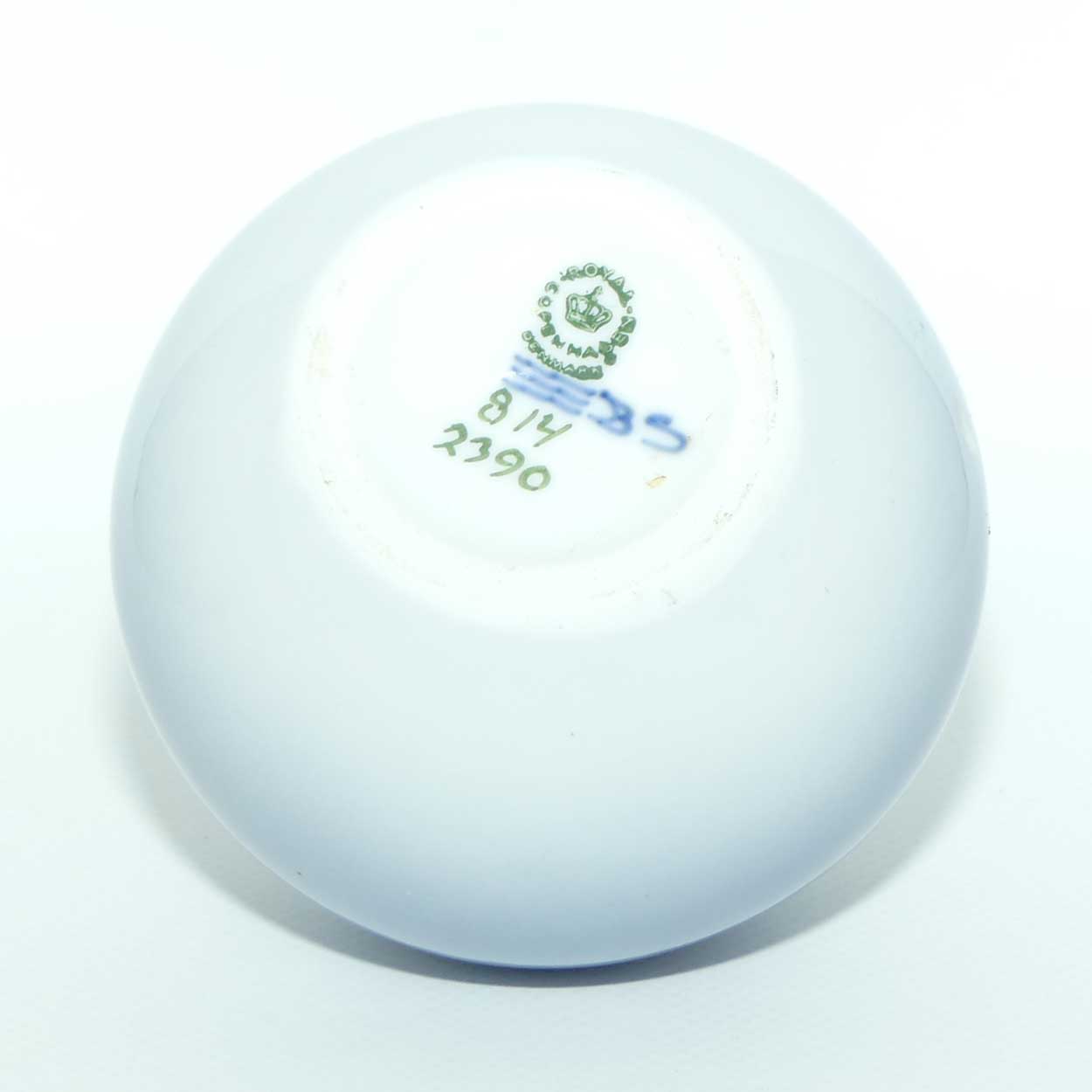 Royal Copenhagen vase | Butterflies and Spider Web | #2390