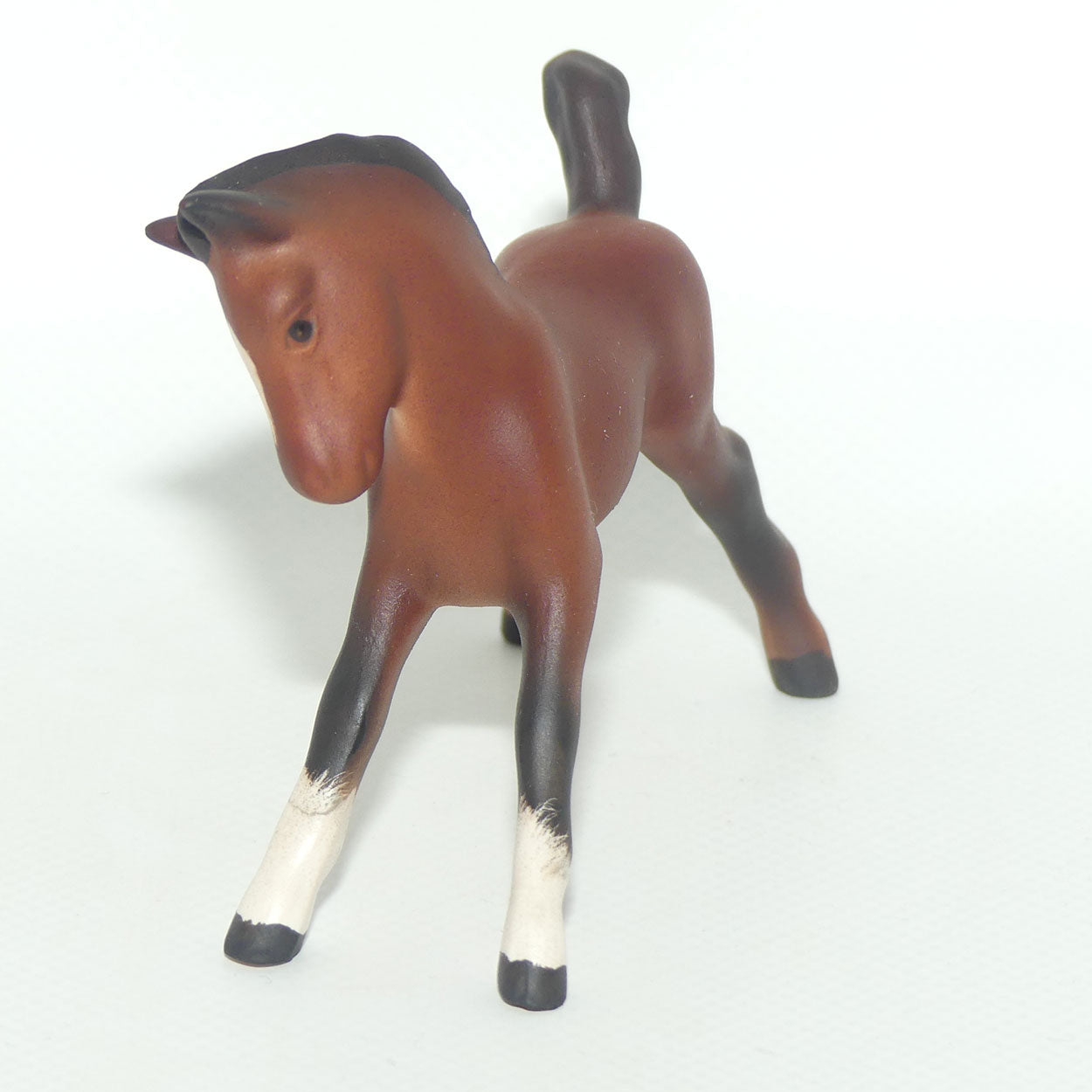 #0815 Beswick Foal | Small | Stretched Facing Right | Brown | Matt