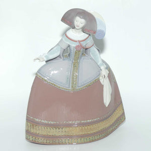 Lladro figure Menina #8252