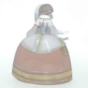 Lladro figure Menina #8252