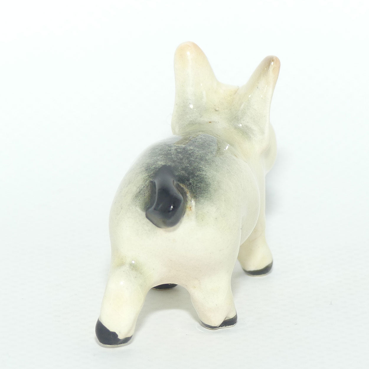#0834 Beswick Piglet Trotting | early version with Dark Hooves and Spots
