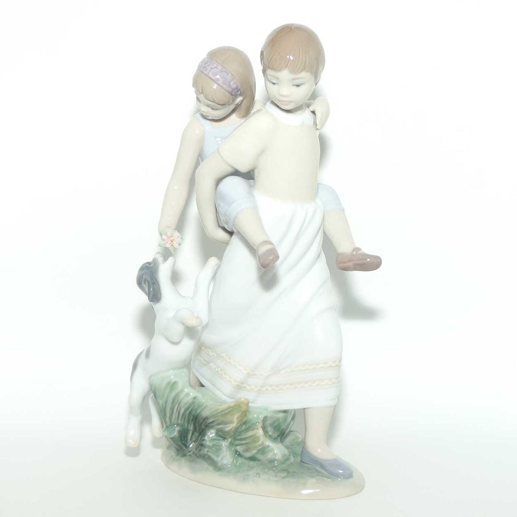 Lladro figure Oh Happy Days | #8353