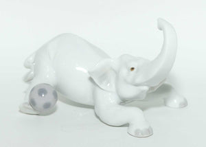 Lladro figure Elephant Goal | #8392