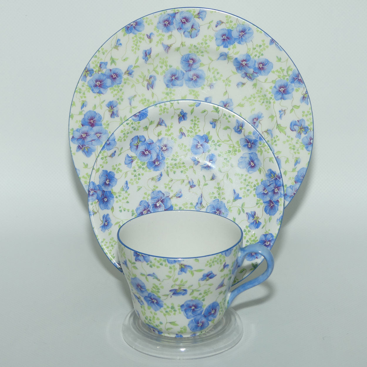 Shelley Essex shape Blue Pansy Chintz trio | Pattern 8831M