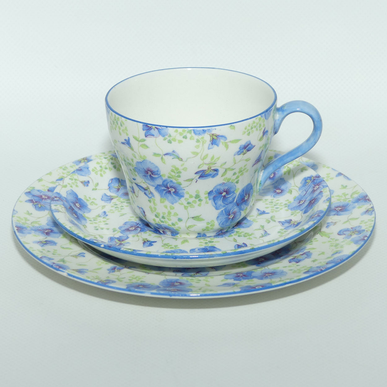 Shelley Essex shape Blue Pansy Chintz trio | Pattern 8831M