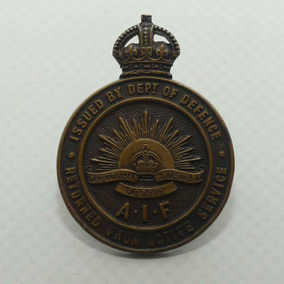 World War I Returned from Active Service AIF Issued by Department of Defence Badge | #187012