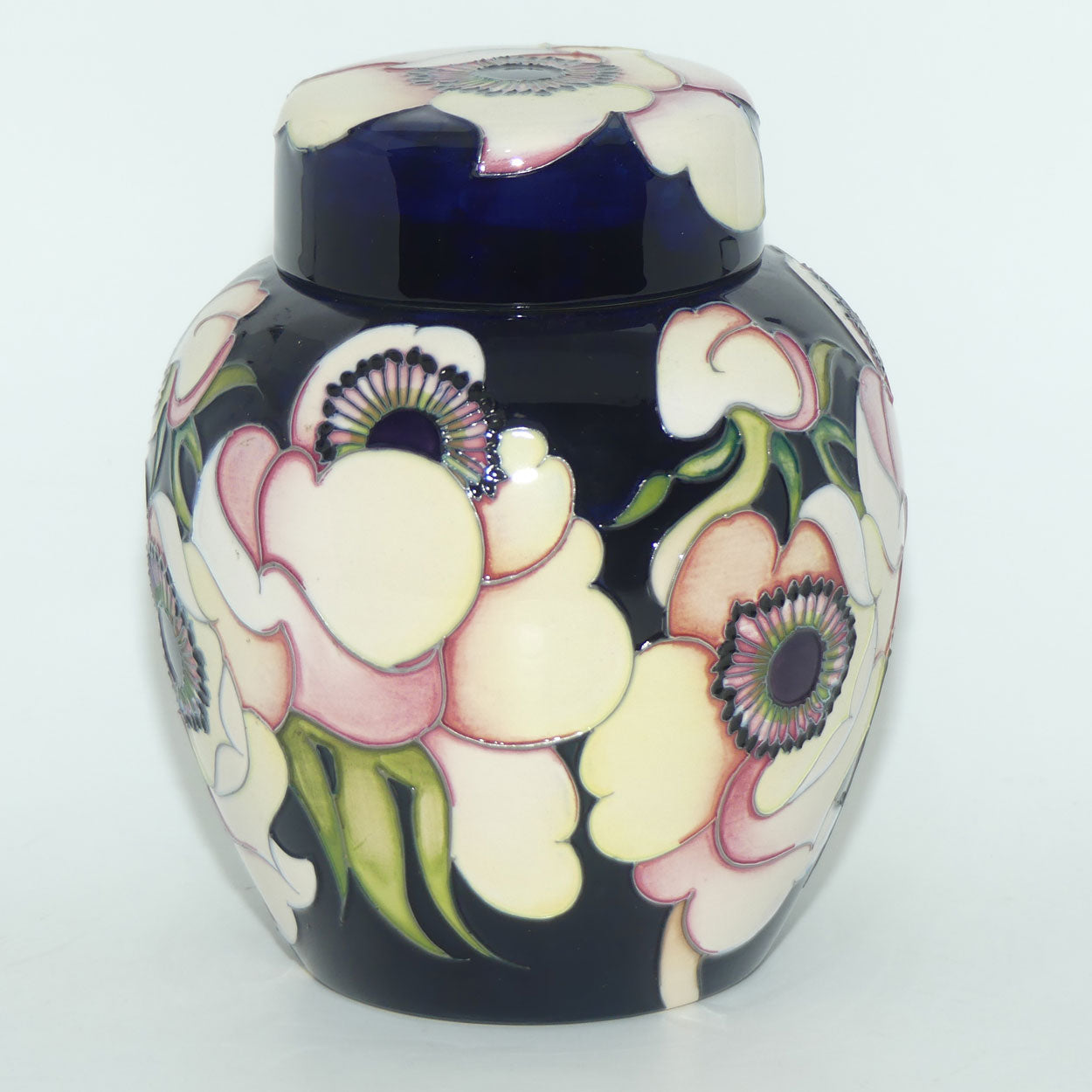 Moorcroft Anemone Blush 769/6 Ginger Jar