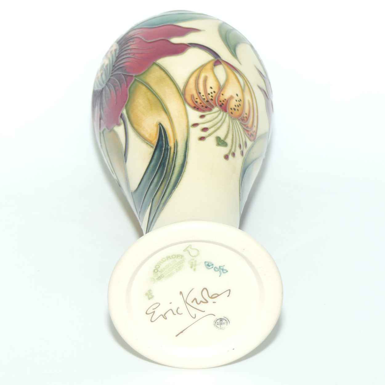 Moorcroft Anna Lily 75/10 vase