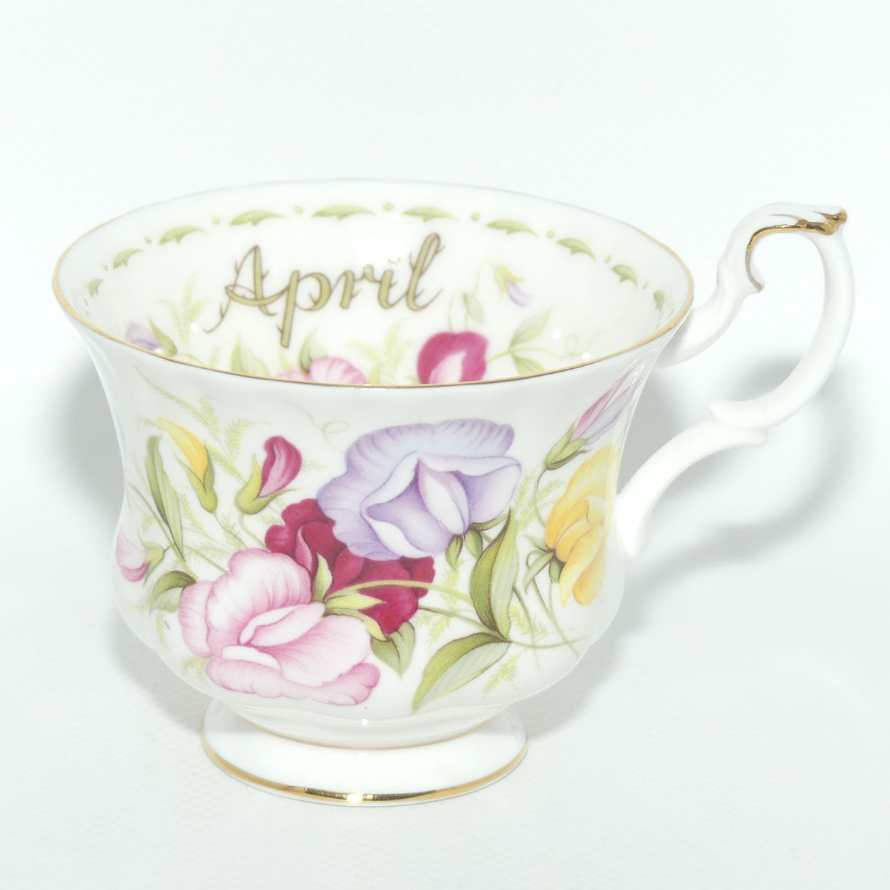 Royal Albert Bone China England | Flower of the Month series | April Sweet Pea duo