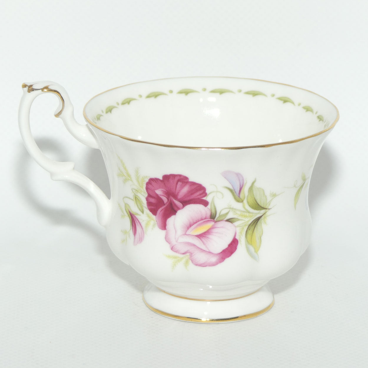 Royal Albert Bone China England | Flower of the Month series | April Sweet Pea duo