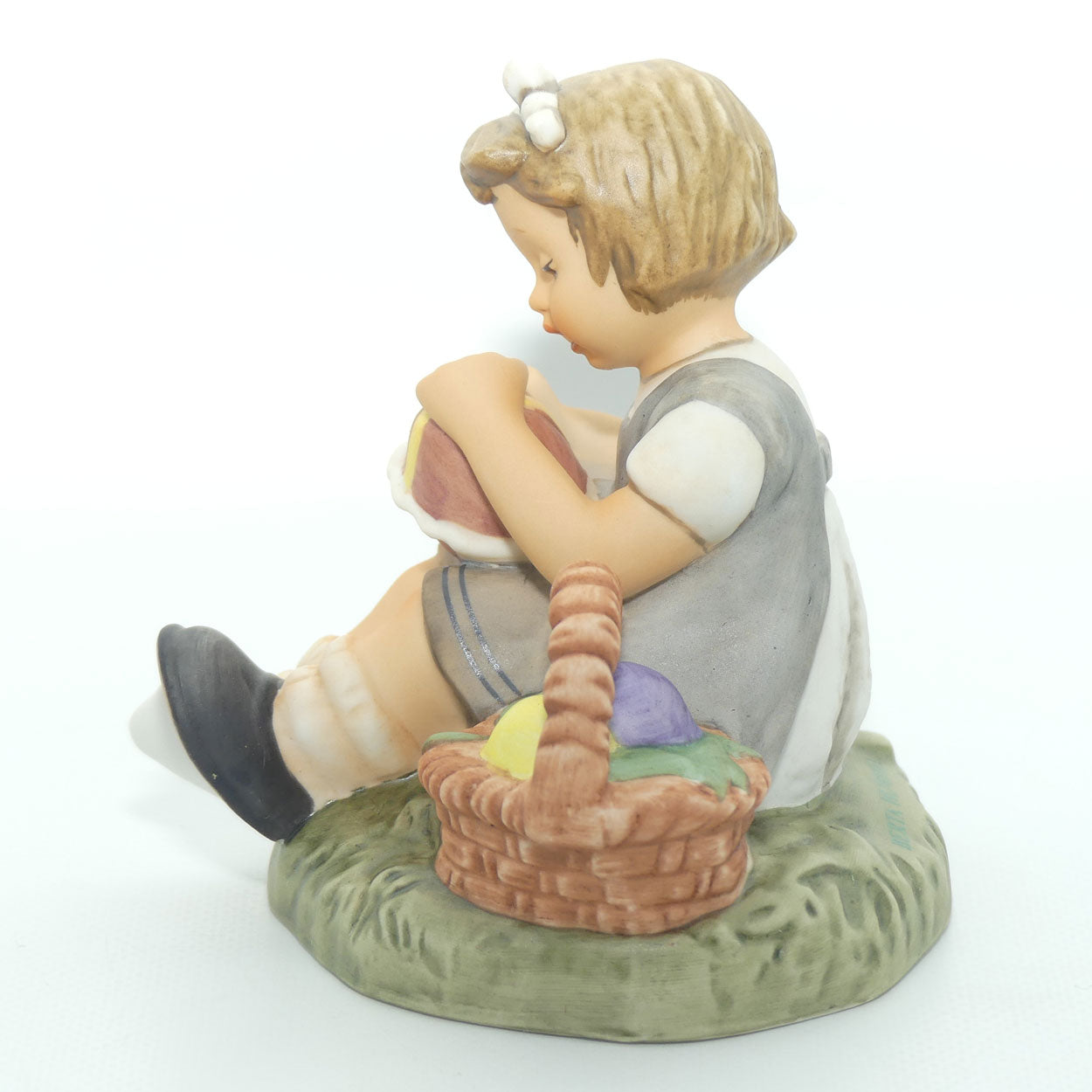 BH169 Berta Hummel figure by Goebel | Found an Egg