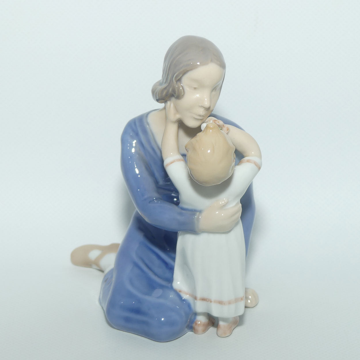 Bing and Grondahl figure 2255 | Mother and Child