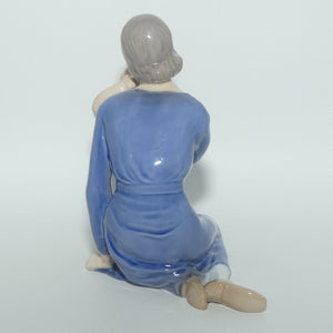 Bing and Grondahl figure 2255 | Mother and Child