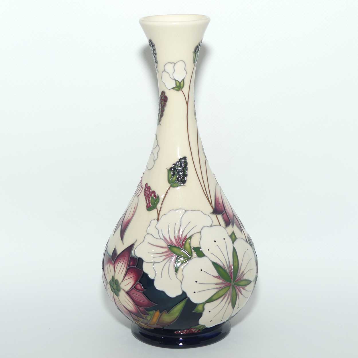 Moorcroft Bramble Revisited 80/9 vase