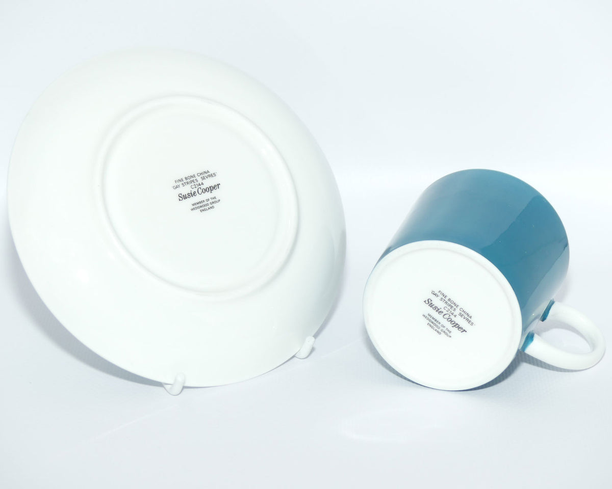 Susie Cooper Gay Stripes series | C2144 Sevres demi tasse duo