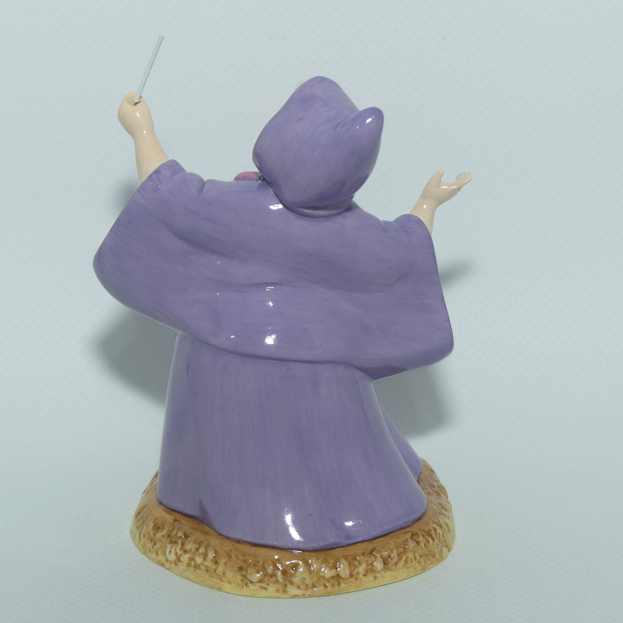 CN4 Royal Doulton Walt Disney Showcase | Cinderella | With a Wave Of Her Magic Wand