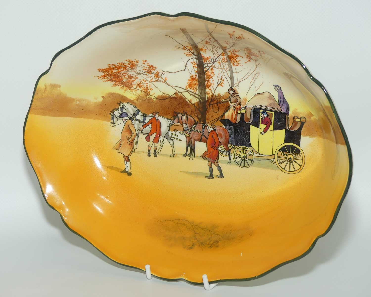 Royal Doulton Coaching Days oval bowl D2716