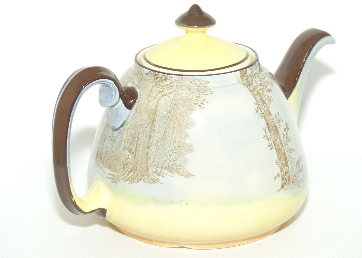 Royal Doulton Shakespearean Hamlet tea pot D3596
