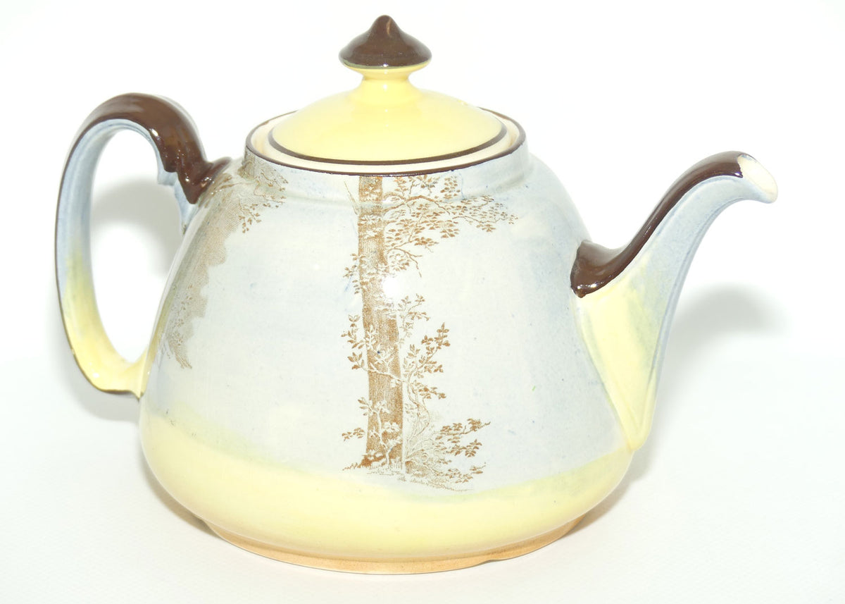Royal Doulton Shakespearean Hamlet tea pot D3596