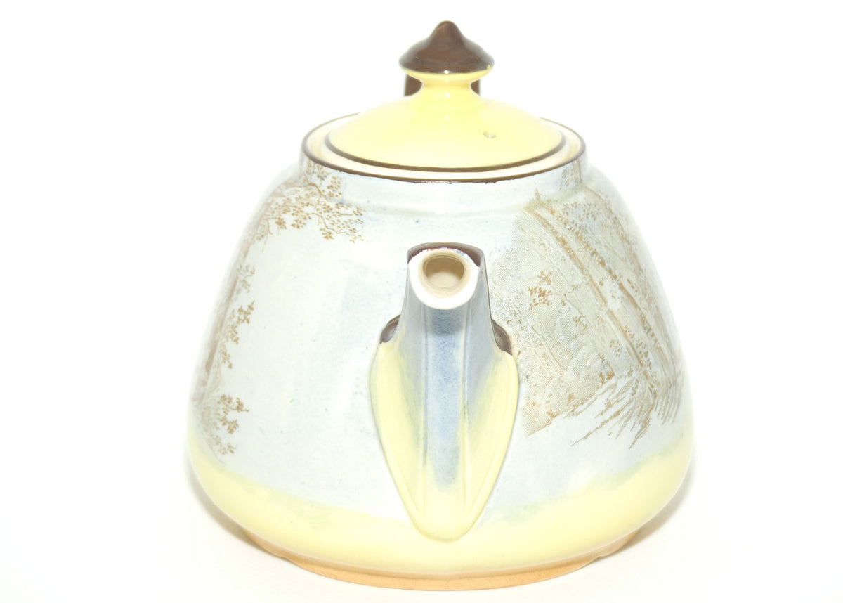 Royal Doulton Shakespearean Hamlet tea pot D3596