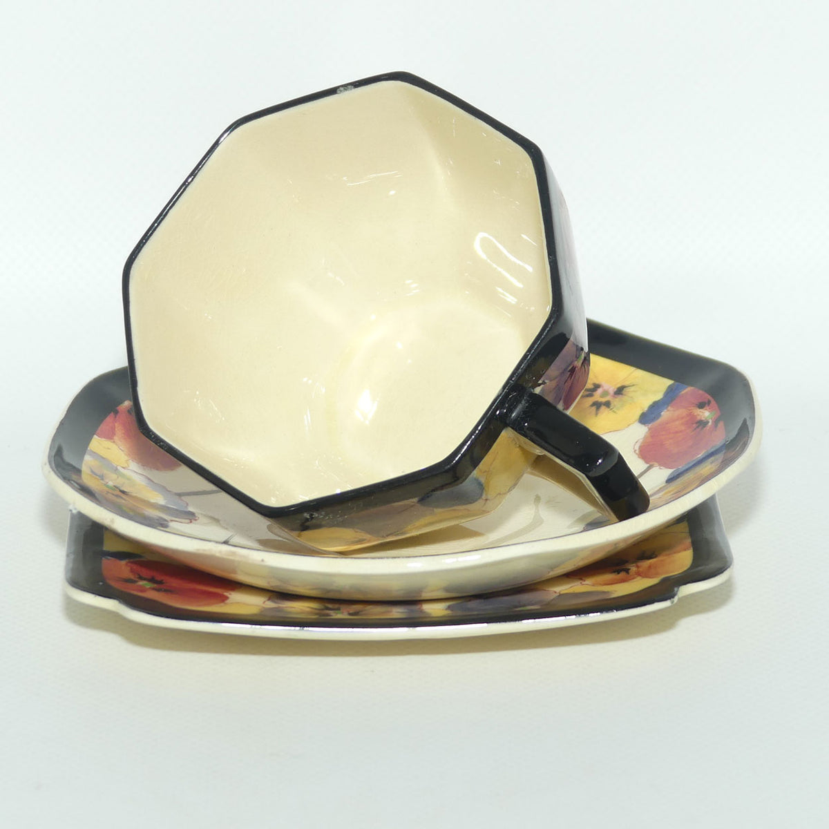 Royal Doulton Pansy with Black Border D4049 | tea trio #1
