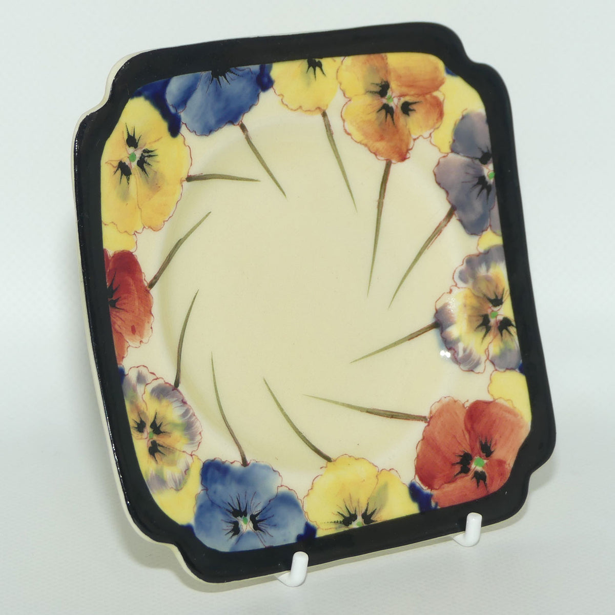 Royal Doulton Pansy with Black Border D4049 | tea trio #1