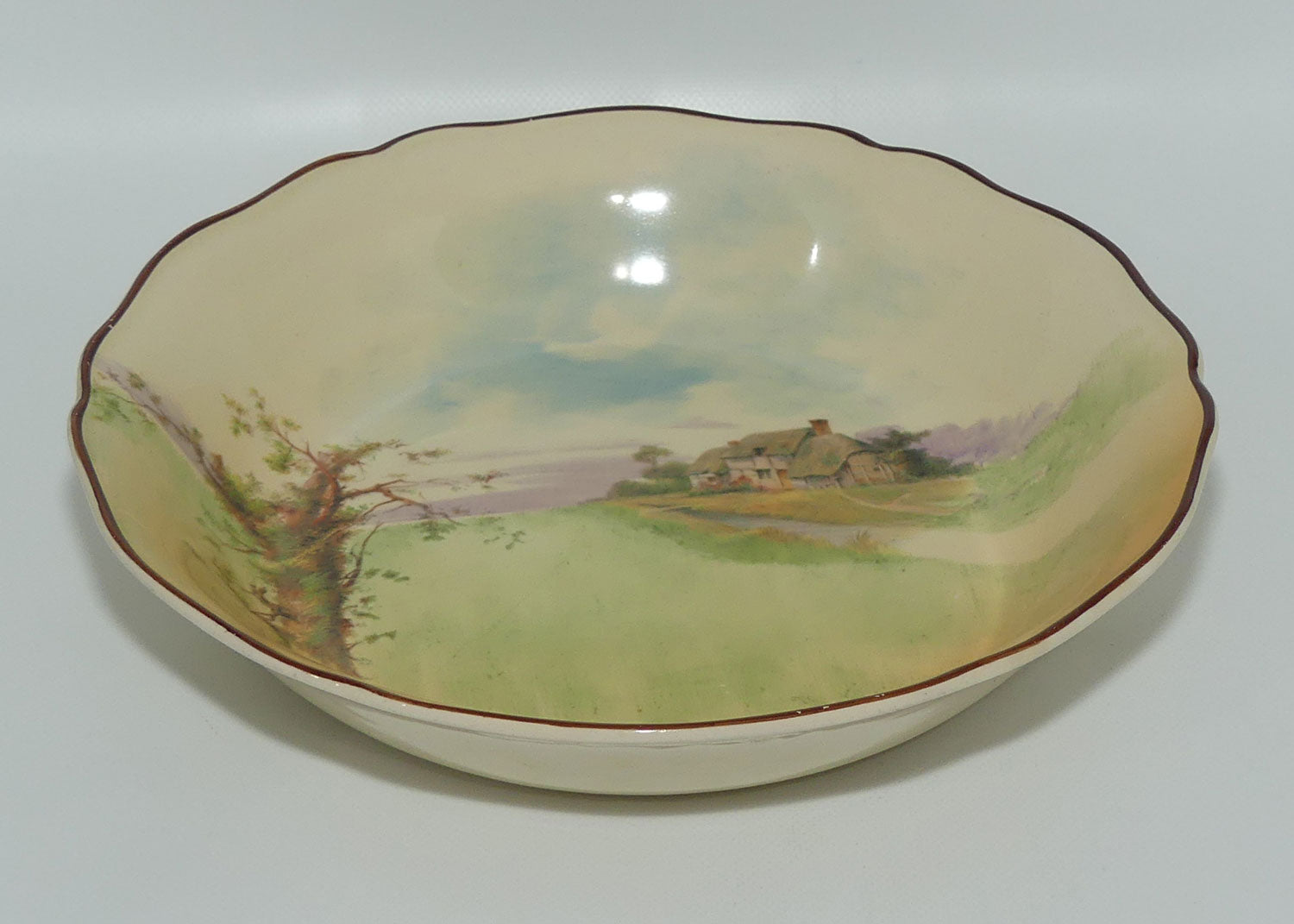 Royal Doulton English Cottages A round bowl | 19.5cm diameter | D4987