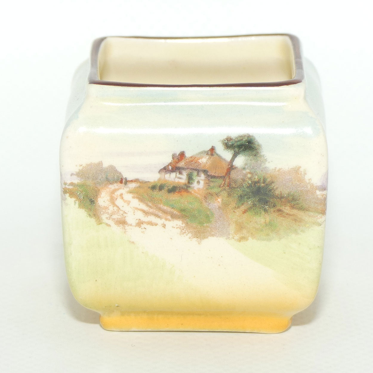Royal Doulton English Cottages A vase mini box section vase D4987