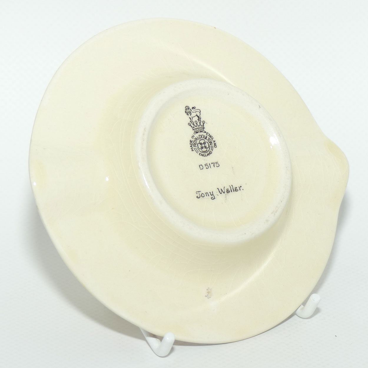Royal Doulton Dickens Tony Weller ashtray D5175
