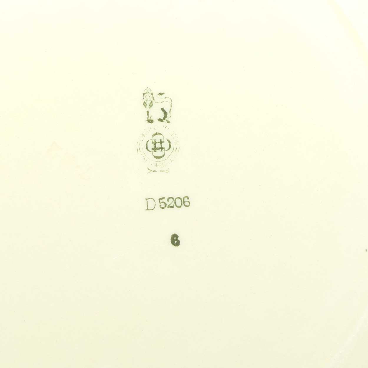 Royal Doulton Art Deco Swans C plate | D5206