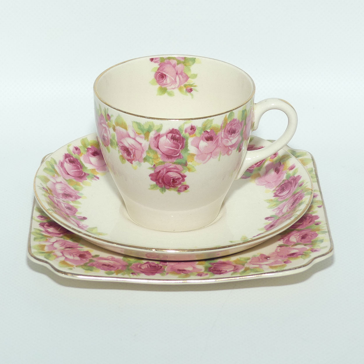 Royal Doulton Raby Rose trio D5533 | Square Plate | #2