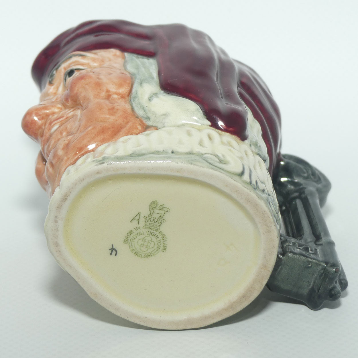 D5616 Royal Doulton small character jug Simon the Cellarer | A mark