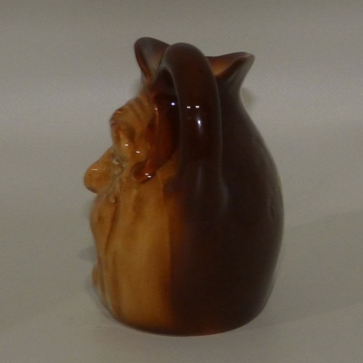 D5735 Royal Doulton small character jug John Barleycorn | Inside Handle