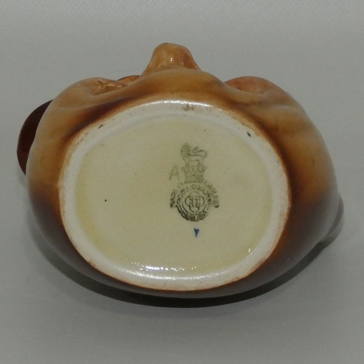 D5735 Royal Doulton small character jug John Barleycorn | Inside Handle