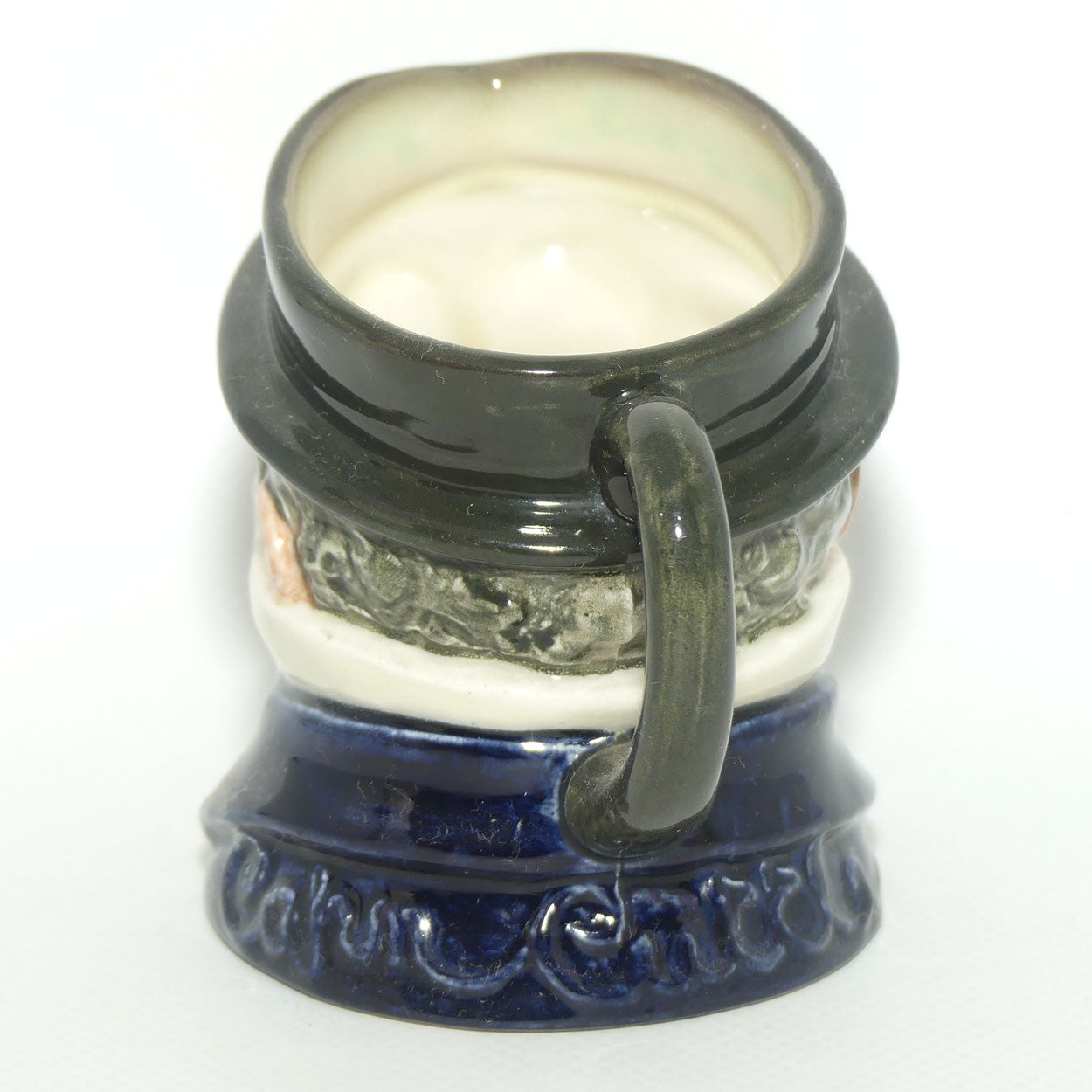 D5842 Royal Doulton small character jug Cap'n Cuttle