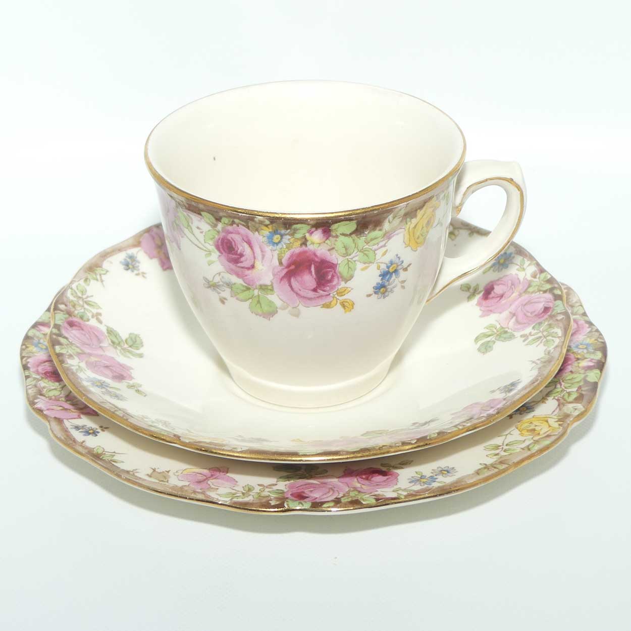 Royal Doulton English Rose tea trio D6071